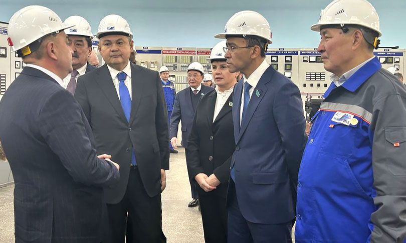 Председатель сената парламента Республики Казахстан Маулен Ашимбаев посетил Усть-Каменогорскую ТЭЦ